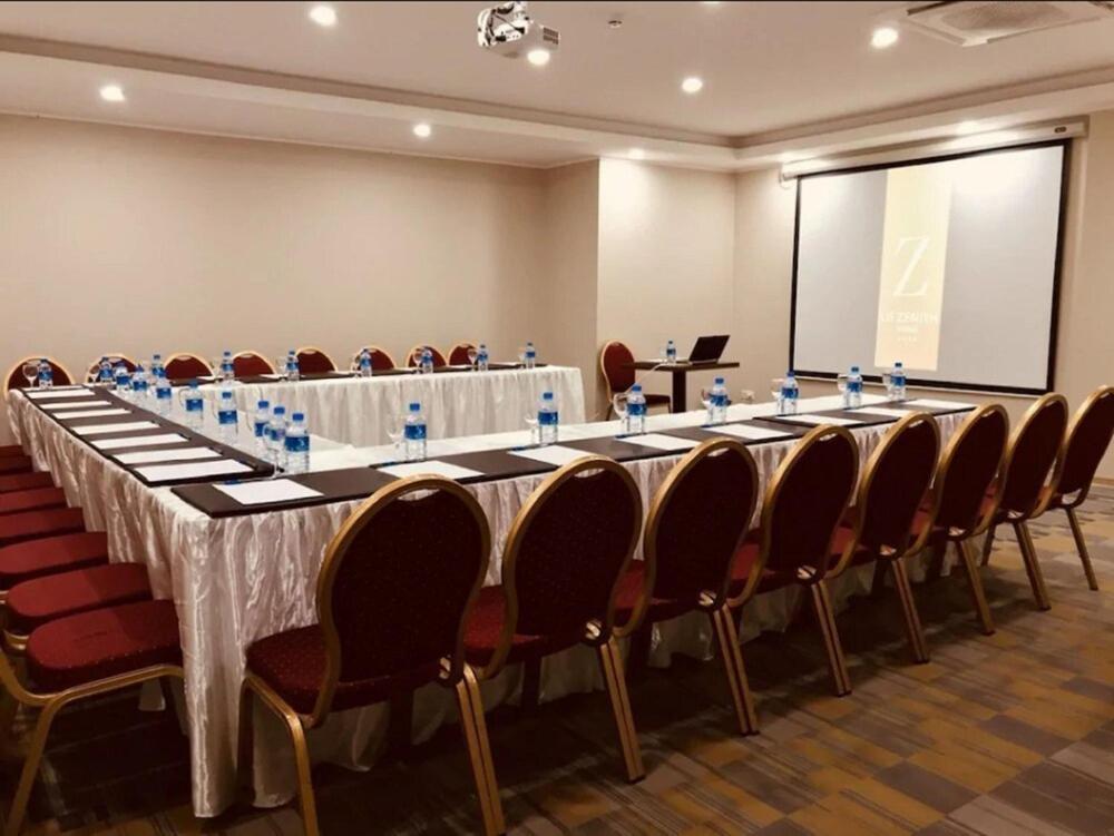 Le Zenith Hotel Oran Ngoại thất bức ảnh
