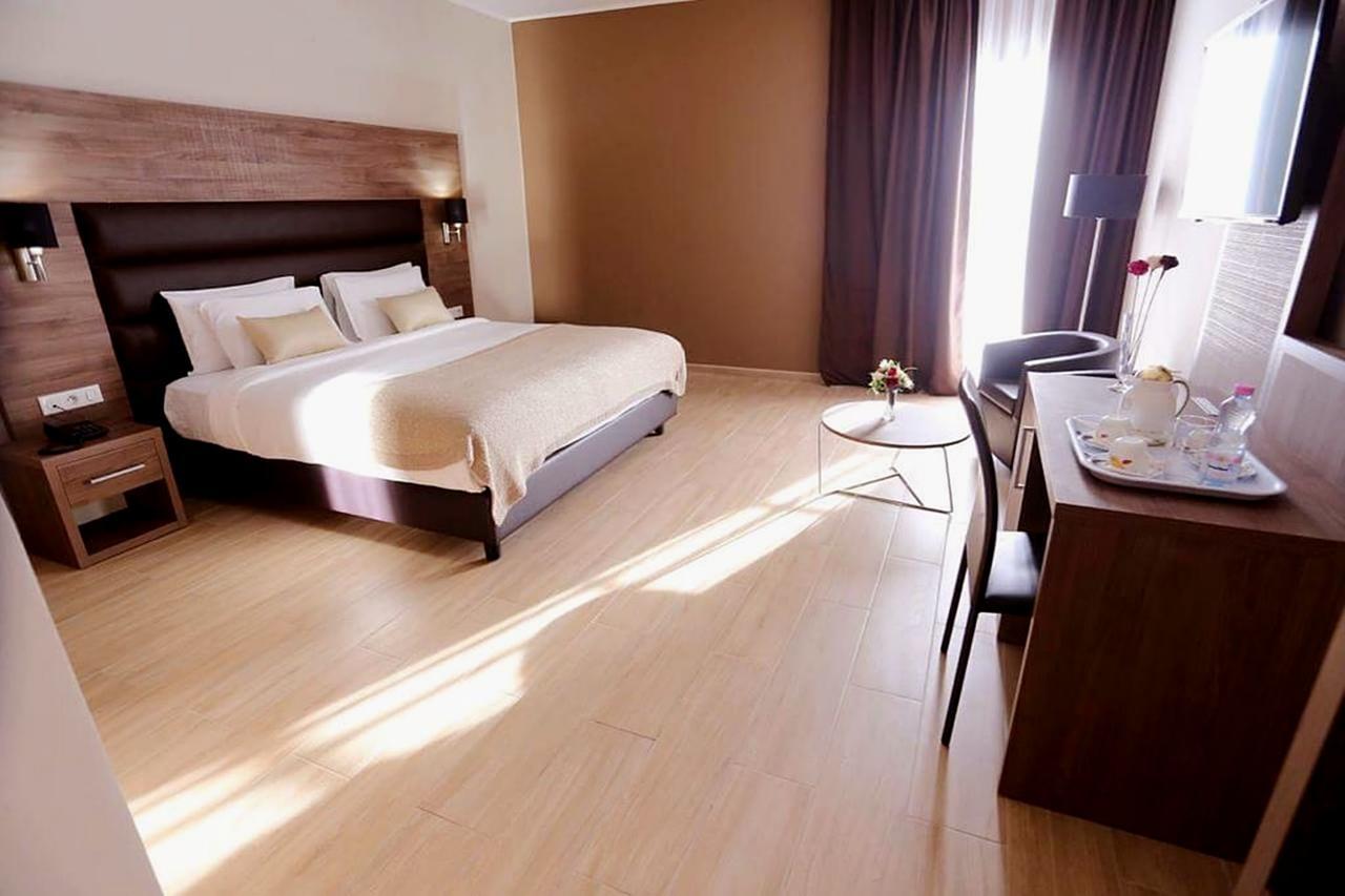 Le Zenith Hotel Oran Ngoại thất bức ảnh