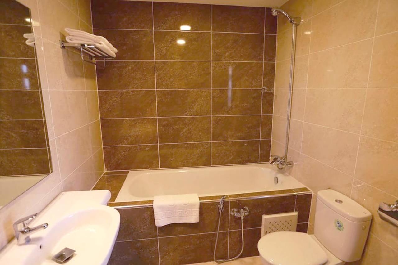 Le Zenith Hotel Oran Ngoại thất bức ảnh