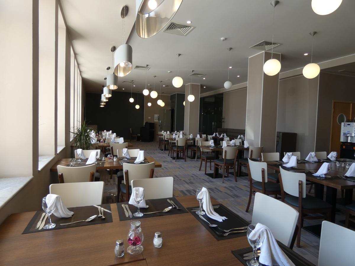 Le Zenith Hotel Oran Ngoại thất bức ảnh
